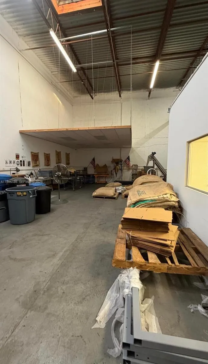 1827 Sw 31st Ave, Pembroke Park, Florida 33009, Pembroke Park, Florida 33009, ,Business Opportunity,For Sale,1827 Sw 31st Ave, Pembroke Park, Florida 33009,A11985186