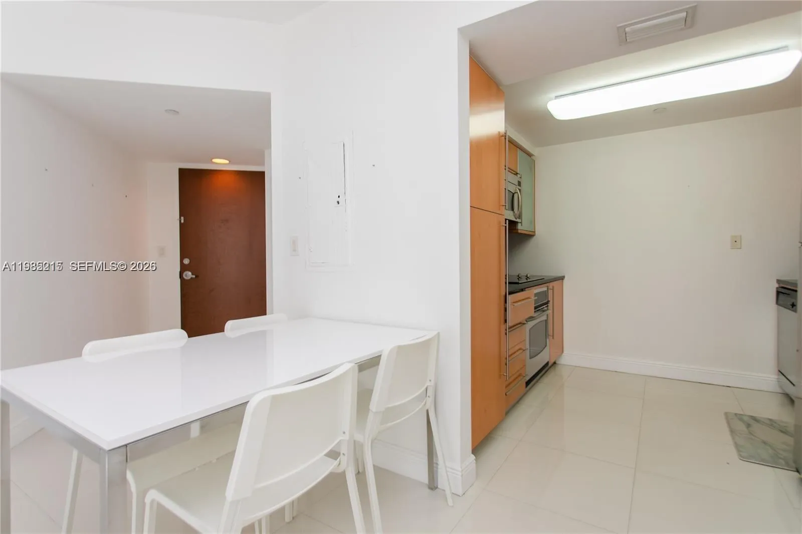 6365 Collins Ave 806, Miami Beach, Florida 33141, Miami Beach, Florida 33141, 1 Bedroom Bedrooms, ,1 BathroomBathrooms,Residential Lease,For Rent,6365 Collins Ave 806, Miami Beach, Florida 33141,A11985215