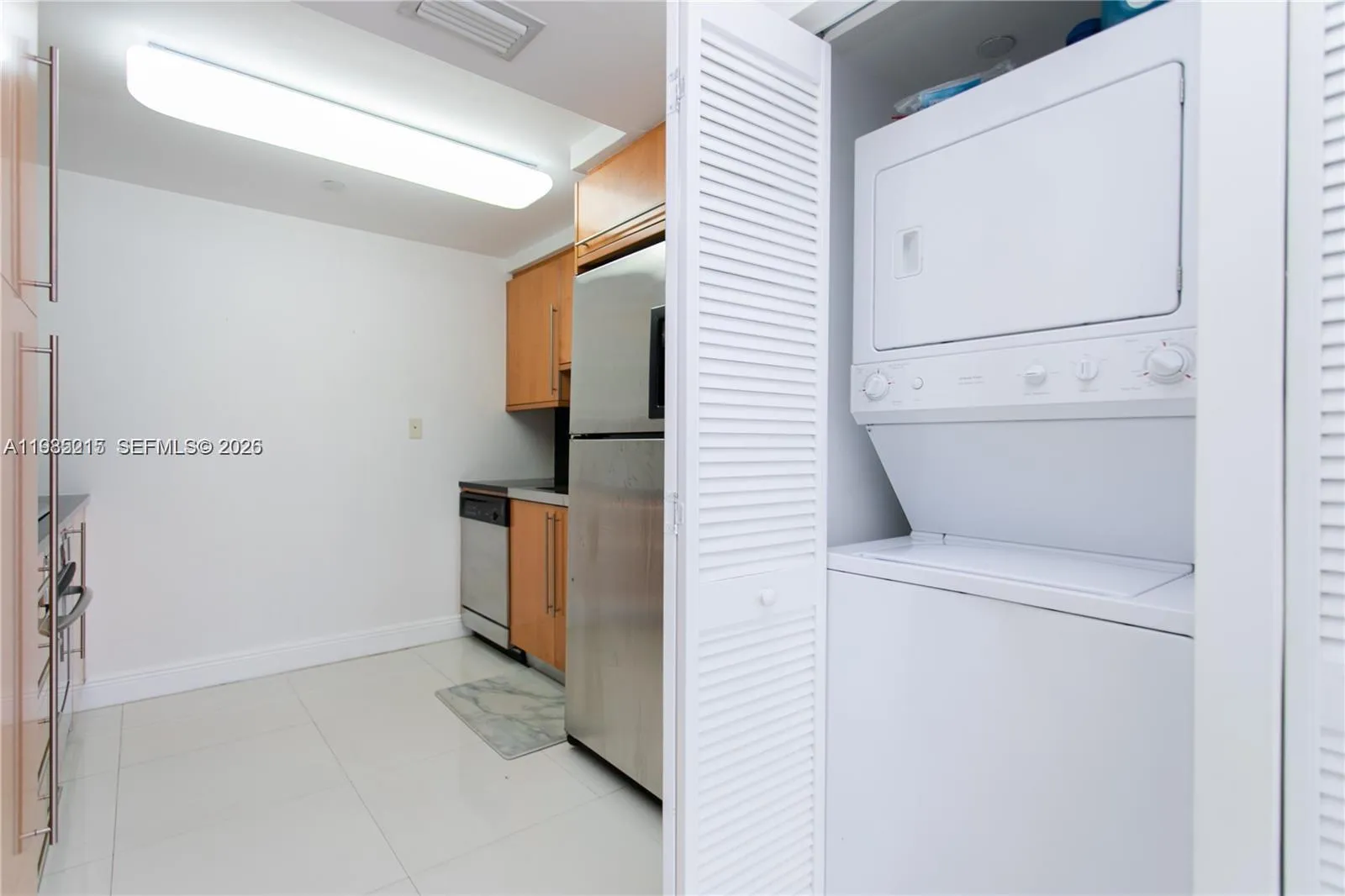 6365 Collins Ave 806, Miami Beach, Florida 33141, Miami Beach, Florida 33141, 1 Bedroom Bedrooms, ,1 BathroomBathrooms,Residential Lease,For Rent,6365 Collins Ave 806, Miami Beach, Florida 33141,A11985215