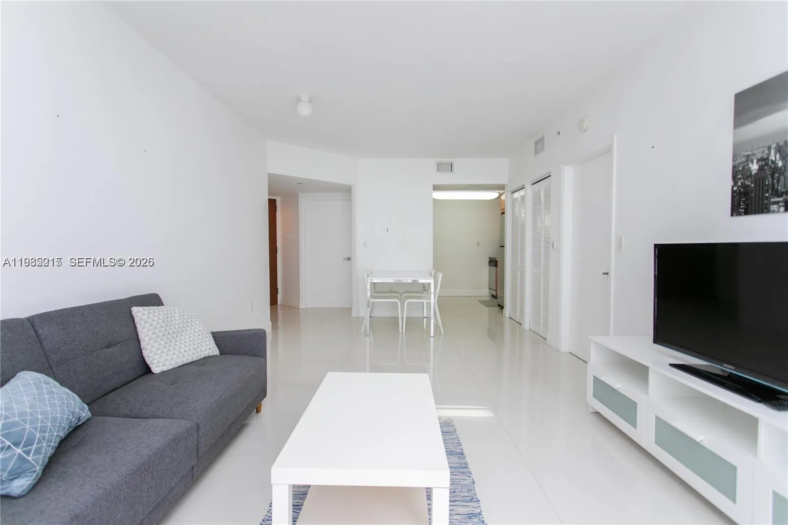 6365 Collins Ave 806, Miami Beach, Florida 33141, Miami Beach, Florida 33141, 1 Bedroom Bedrooms, ,1 BathroomBathrooms,Residential Lease,For Rent,6365 Collins Ave 806, Miami Beach, Florida 33141,A11985215