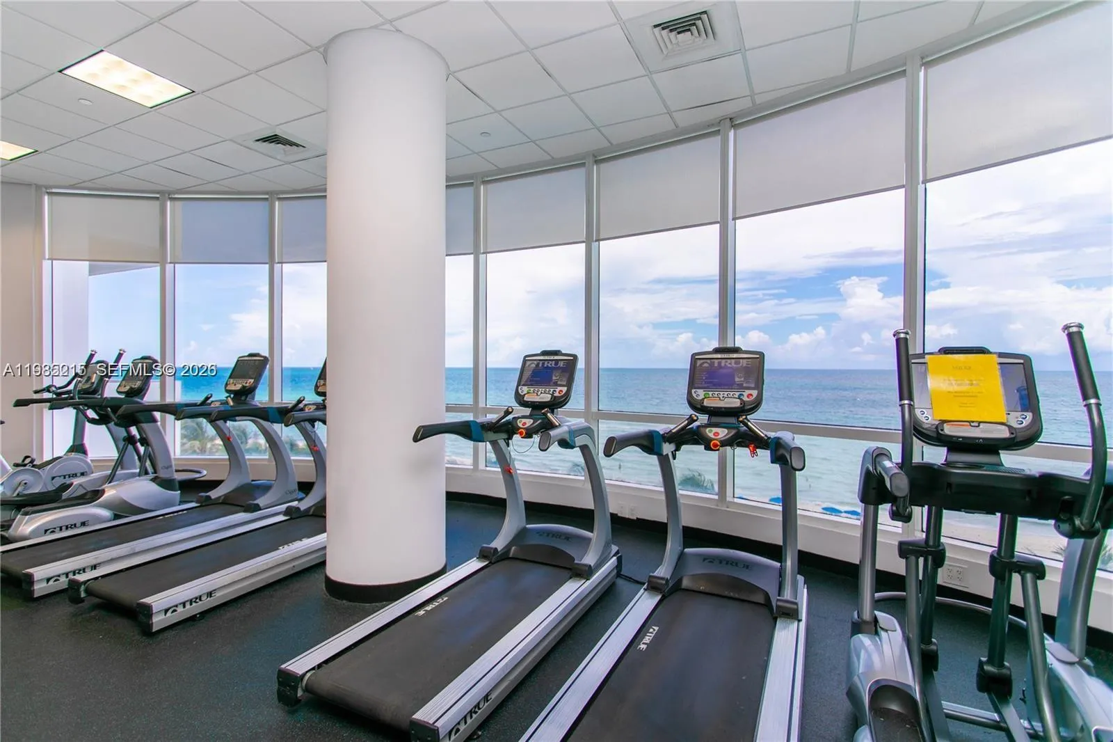 6365 Collins Ave 806, Miami Beach, Florida 33141, Miami Beach, Florida 33141, 1 Bedroom Bedrooms, ,1 BathroomBathrooms,Residential Lease,For Rent,6365 Collins Ave 806, Miami Beach, Florida 33141,A11985215