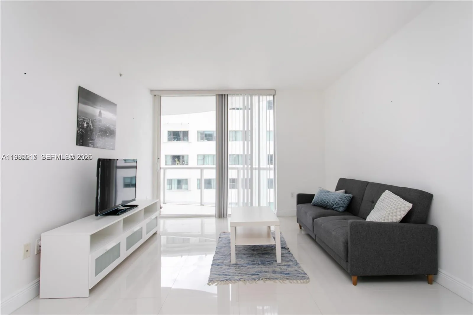 6365 Collins Ave 806, Miami Beach, Florida 33141, Miami Beach, Florida 33141, 1 Bedroom Bedrooms, ,1 BathroomBathrooms,Residential Lease,For Rent,6365 Collins Ave 806, Miami Beach, Florida 33141,A11985215