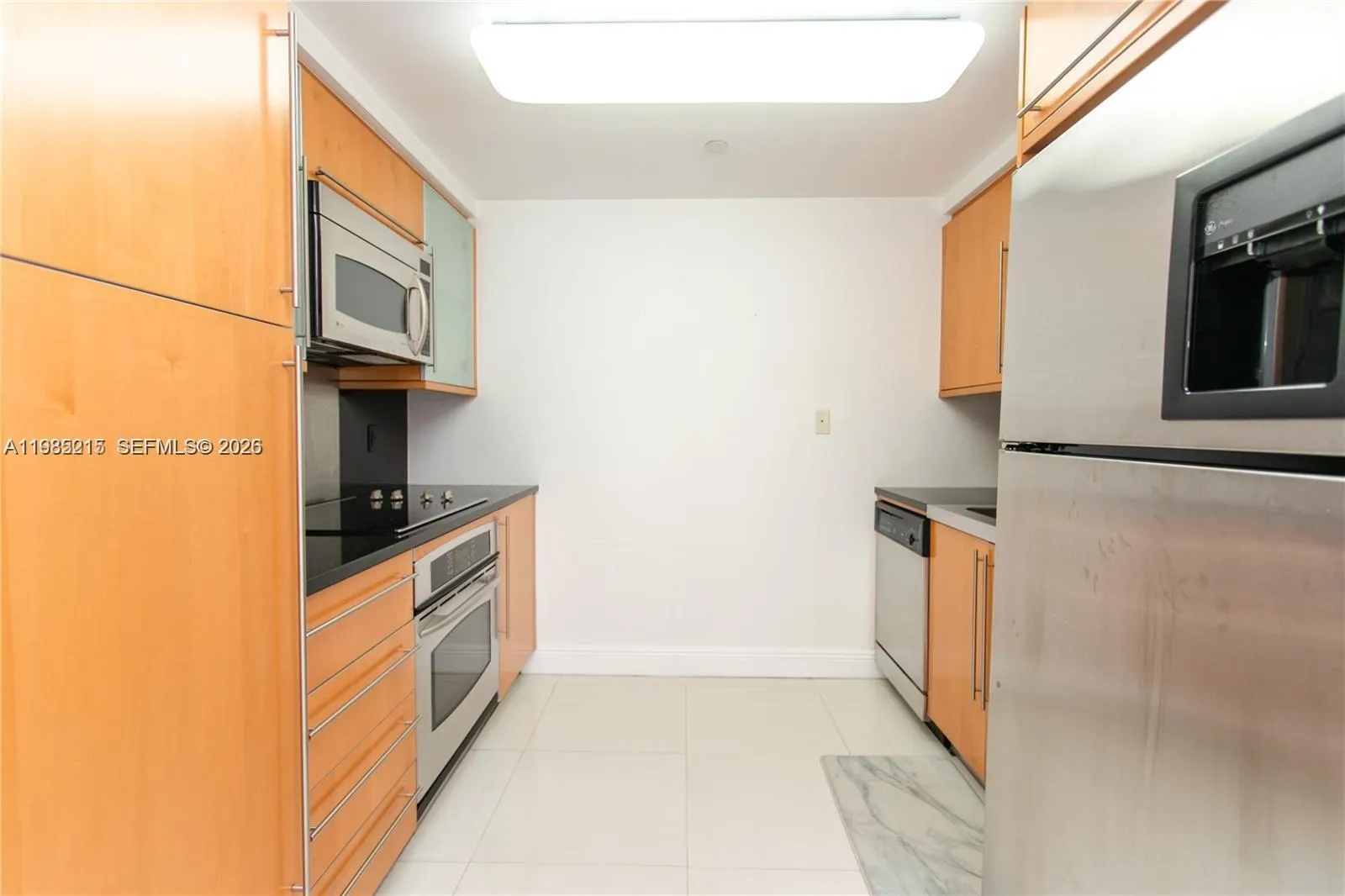 6365 Collins Ave 806, Miami Beach, Florida 33141, Miami Beach, Florida 33141, 1 Bedroom Bedrooms, ,1 BathroomBathrooms,Residential Lease,For Rent,6365 Collins Ave 806, Miami Beach, Florida 33141,A11985215