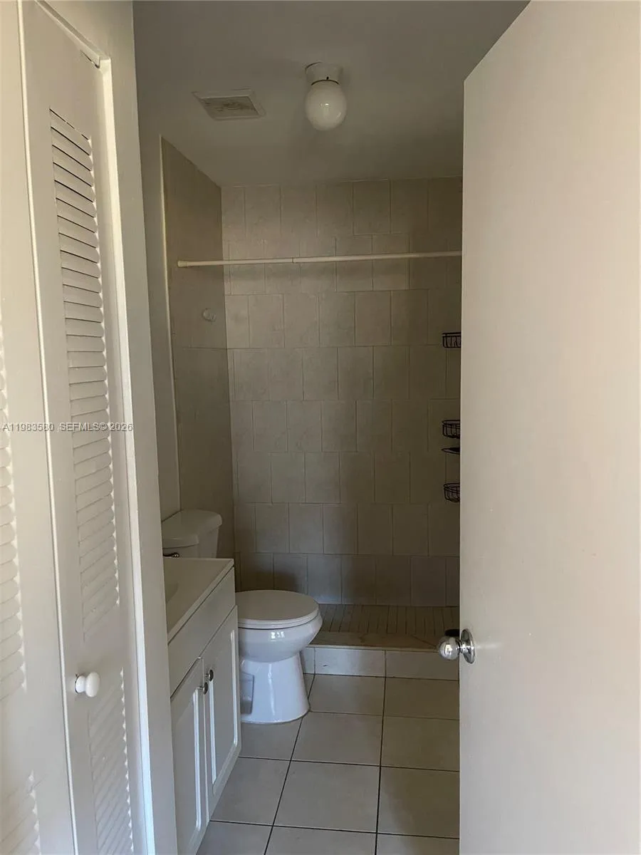 6121 W 24th Ave 206, Hialeah, Florida 33016, Hialeah, Florida 33016, 2 Bedrooms Bedrooms, ,1 BathroomBathrooms,Residential Lease,For Rent,6121 W 24th Ave 206, Hialeah, Florida 33016,A11983580