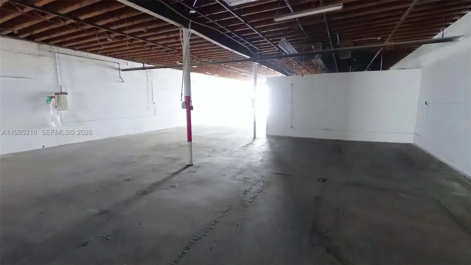 1079 E 24th St 1079, Hialeah, Florida 33013, Hialeah, Florida 33013, ,Commercial Lease,For Rent,1079 E 24th St 1079, Hialeah, Florida 33013,A11985216