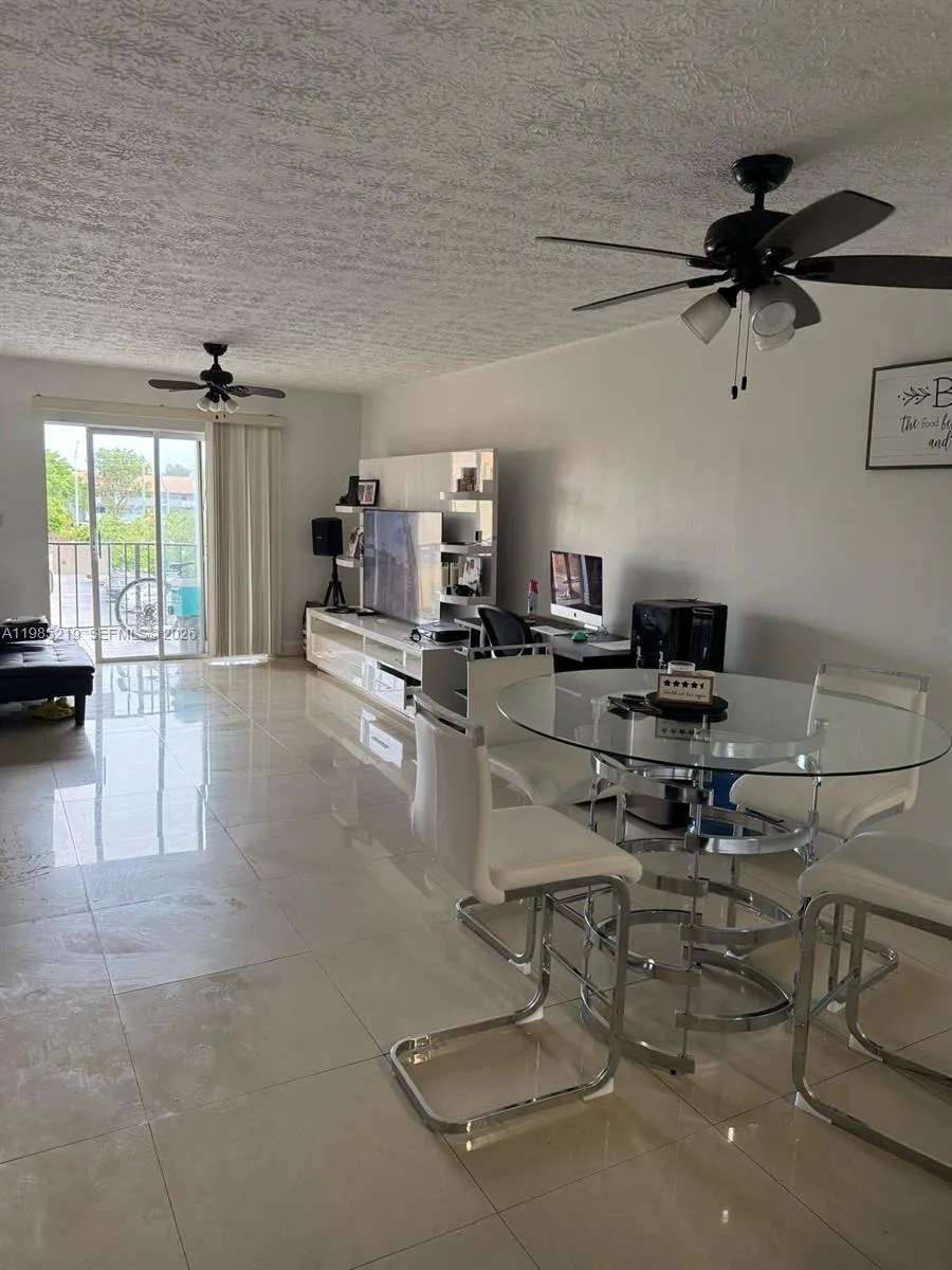 6055 W 19th Ave 311, Hialeah, Florida 33012, Hialeah, Florida 33012, 2 Bedrooms Bedrooms, ,2 BathroomsBathrooms,Residential Lease,For Rent,6055 W 19th Ave 311, Hialeah, Florida 33012,A11985219