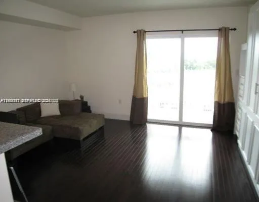 2740 Sw 28th Ter 503, Miami, Florida 33133, Miami, Florida 33133, ,1 BathroomBathrooms,Residential Lease,For Rent,2740 Sw 28th Ter 503, Miami, Florida 33133,A11985217
