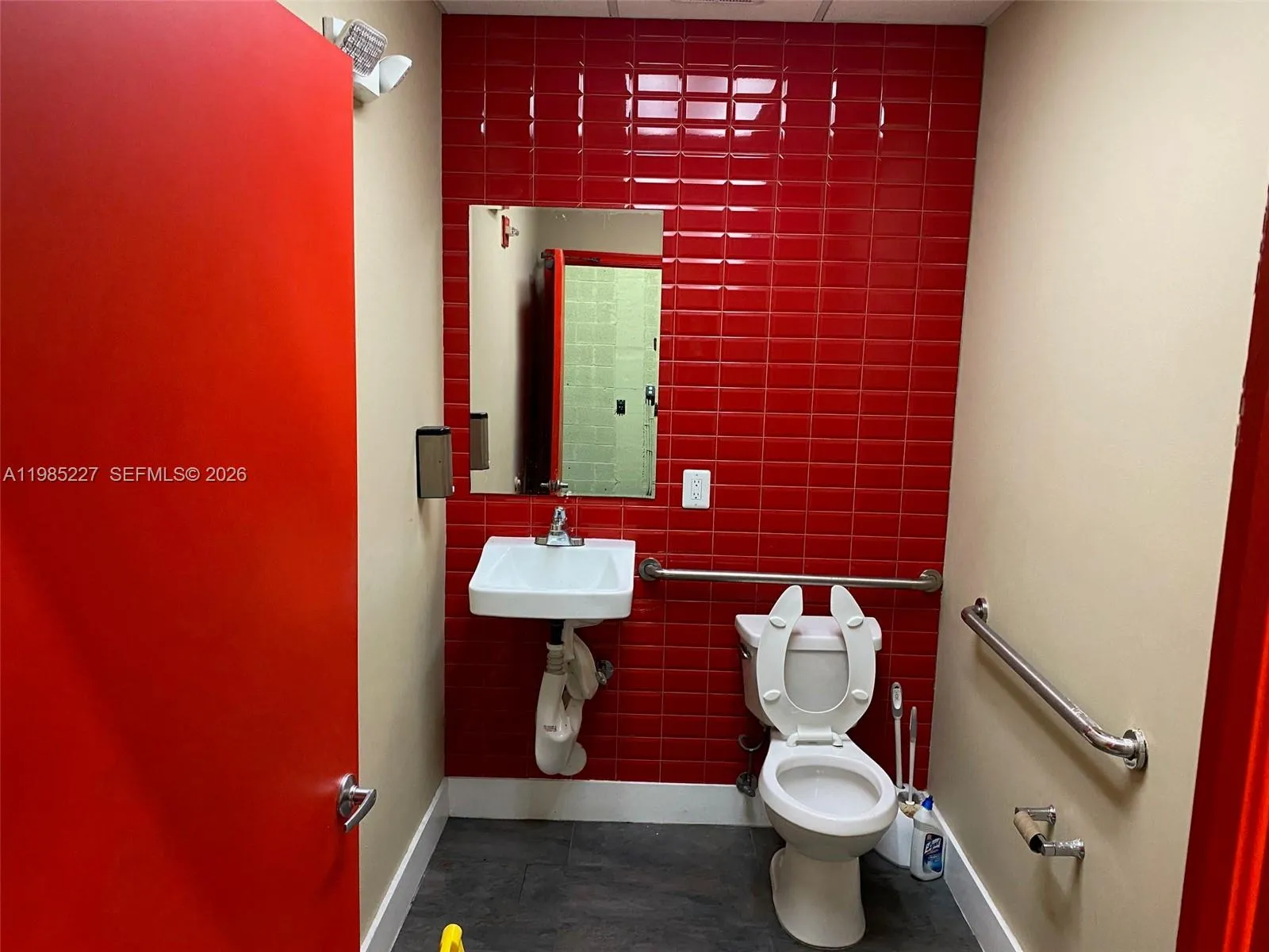 2051 Nw 112th Ave 129, Sweetwater, Florida 33172, Sweetwater, Florida 33172, ,Commercial Lease,For Rent,2051 Nw 112th Ave 129, Sweetwater, Florida 33172,A11985227