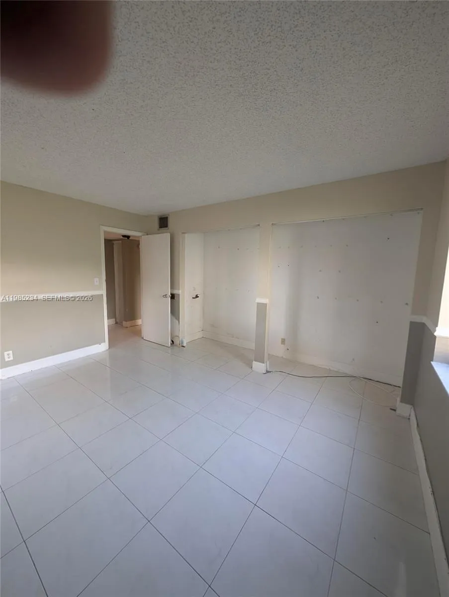 3720 N Pine Island Rd 136, Sunrise, Florida 33351, Sunrise, Florida 33351, 2 Bedrooms Bedrooms, 1 Room Rooms,1 BathroomBathrooms,Residential,For Sale,3720 N Pine Island Rd 136, Sunrise, Florida 33351,A11985234