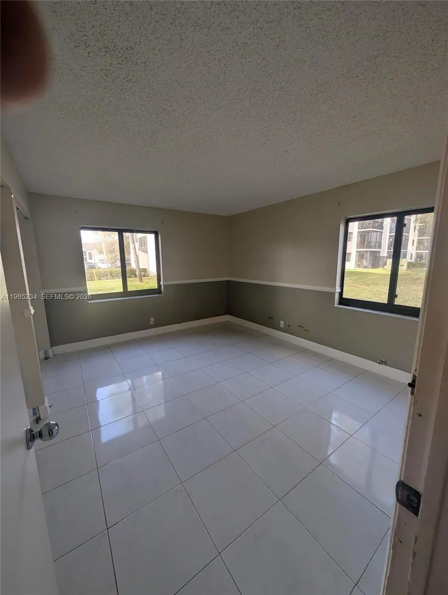3720 N Pine Island Rd 136, Sunrise, Florida 33351, Sunrise, Florida 33351, 2 Bedrooms Bedrooms, 1 Room Rooms,1 BathroomBathrooms,Residential,For Sale,3720 N Pine Island Rd 136, Sunrise, Florida 33351,A11985234