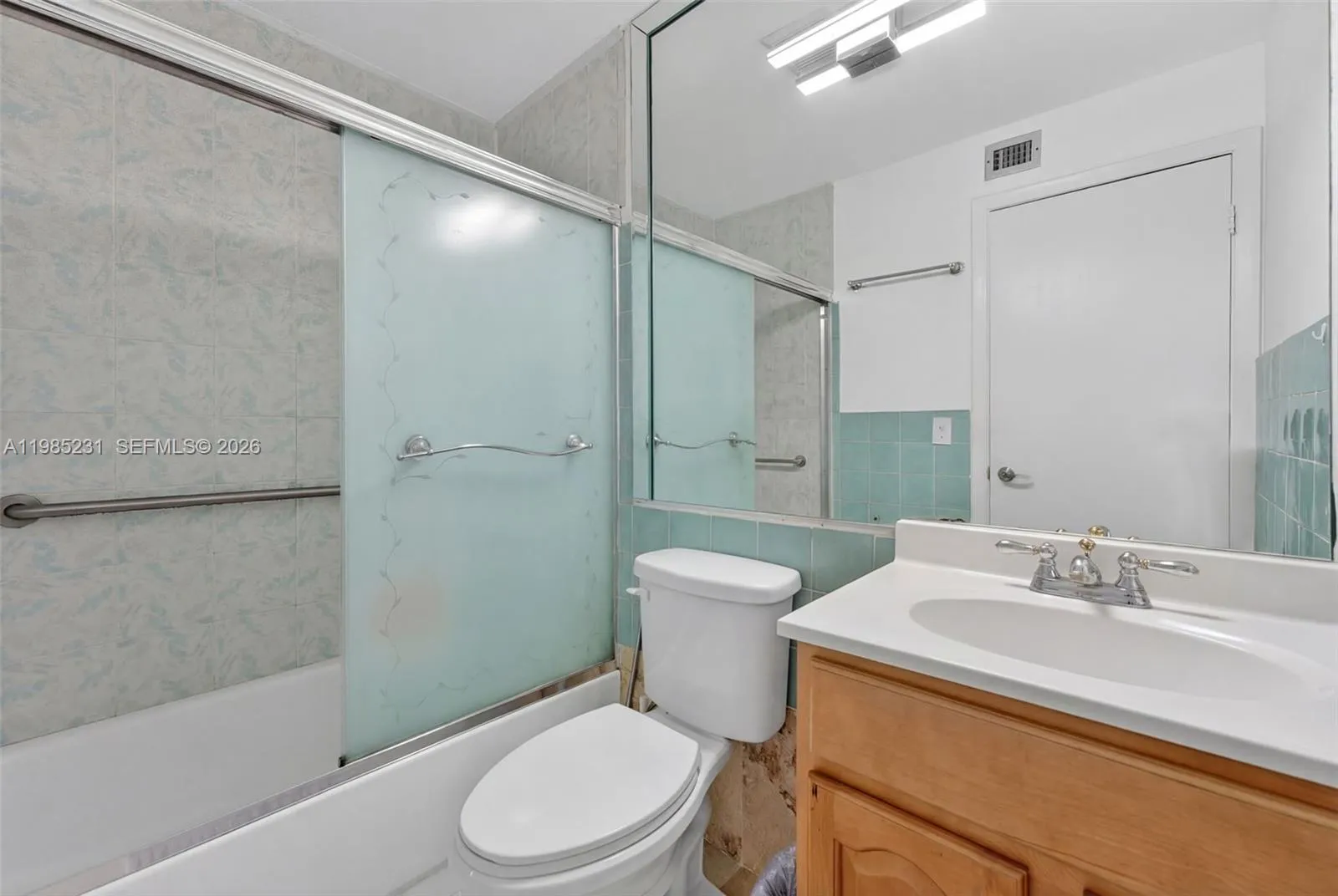 199 Sw 12th Ave 502b, Miami, Florida 33130, Miami, Florida 33130, 2 Bedrooms Bedrooms, ,2 BathroomsBathrooms,Residential Lease,For Rent,199 Sw 12th Ave 502b, Miami, Florida 33130,A11985231