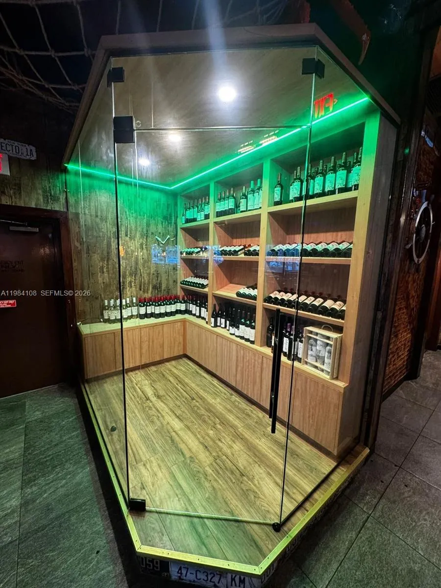 3825 W Hillsboro Blvd, Deerfield Beach, Florida 33, Deerfield Beach, Florida 33442, ,Business Opportunity,For Sale,3825 W Hillsboro Blvd, Deerfield Beach, Florida 33,A11984108