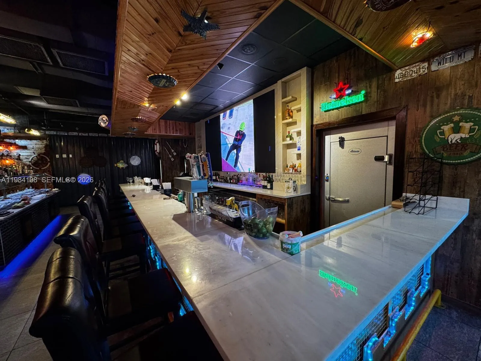 3825 W Hillsboro Blvd, Deerfield Beach, Florida 33, Deerfield Beach, Florida 33442, ,Business Opportunity,For Sale,3825 W Hillsboro Blvd, Deerfield Beach, Florida 33,A11984108