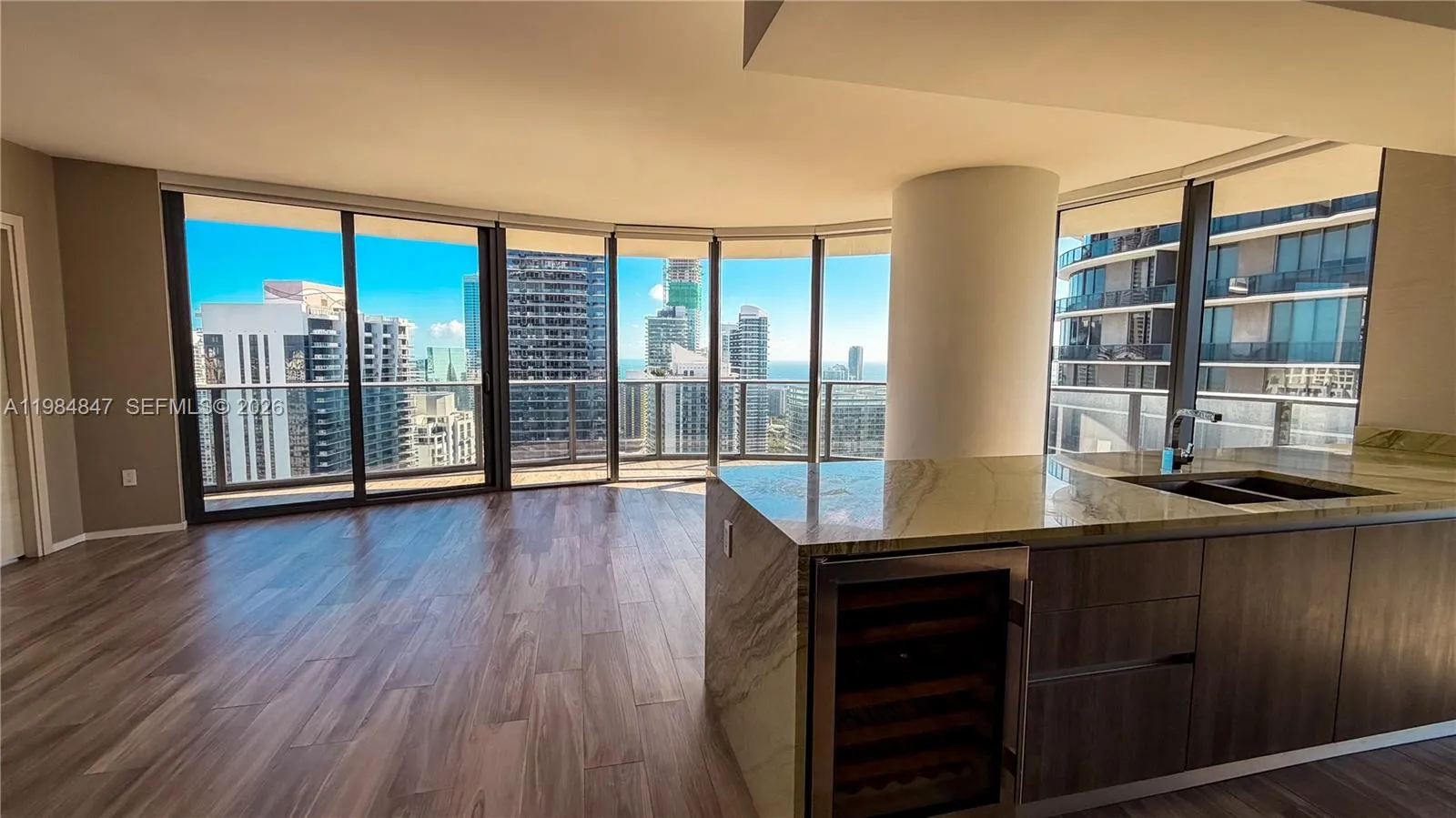 801 S Miami Ave 4501, Miami, Florida 33130, Miami, Florida 33130, 3 Bedrooms Bedrooms, ,4 BathroomsBathrooms,Residential Lease,For Rent,801 S Miami Ave 4501, Miami, Florida 33130,A11984847