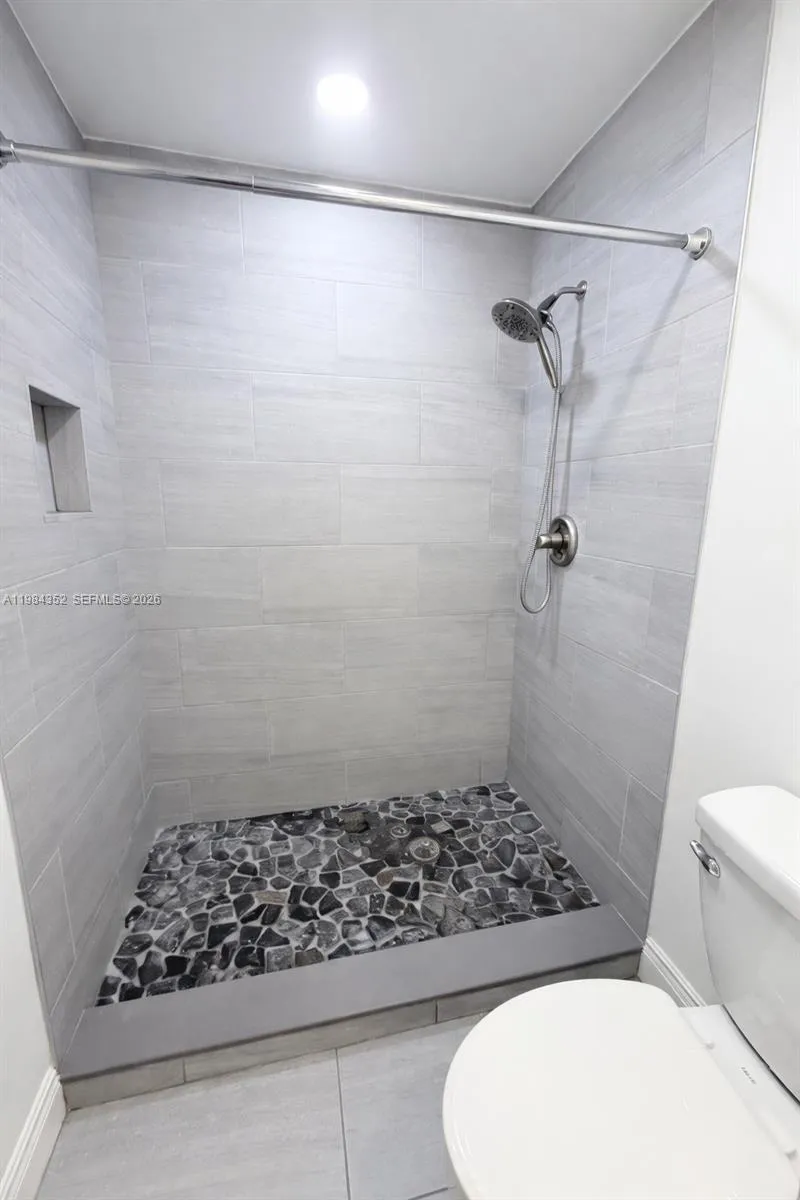 6527 Nw 2nd St, Margate, Florida 33063, Margate, Florida 33063, 4 Bedrooms Bedrooms, ,2 BathroomsBathrooms,Residential Lease,For Rent,6527 Nw 2nd St, Margate, Florida 33063,A11984352