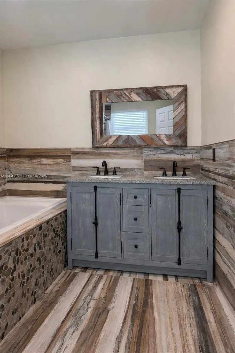 6527 Nw 2nd St, Margate, Florida 33063, Margate, Florida 33063, 4 Bedrooms Bedrooms, ,2 BathroomsBathrooms,Residential Lease,For Rent,6527 Nw 2nd St, Margate, Florida 33063,A11984352