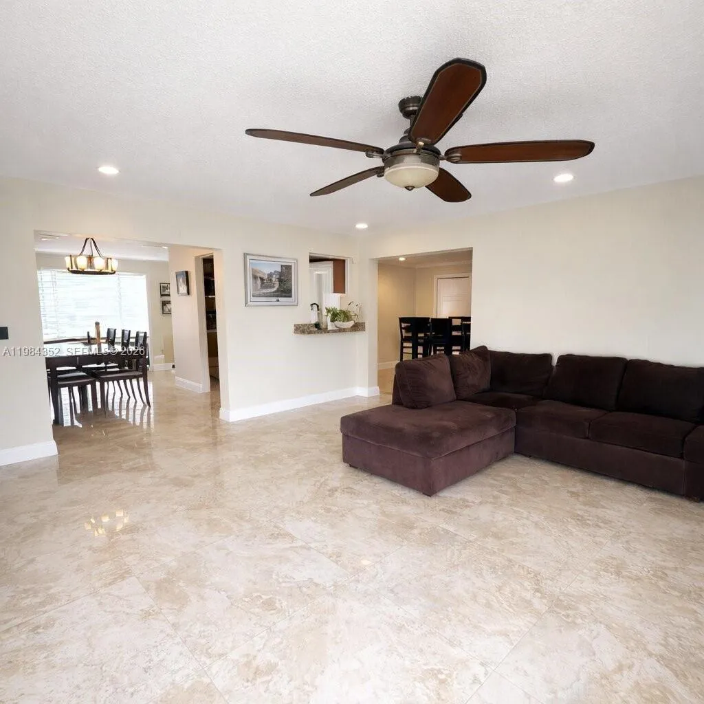 6527 Nw 2nd St, Margate, Florida 33063, Margate, Florida 33063, 4 Bedrooms Bedrooms, ,2 BathroomsBathrooms,Residential Lease,For Rent,6527 Nw 2nd St, Margate, Florida 33063,A11984352