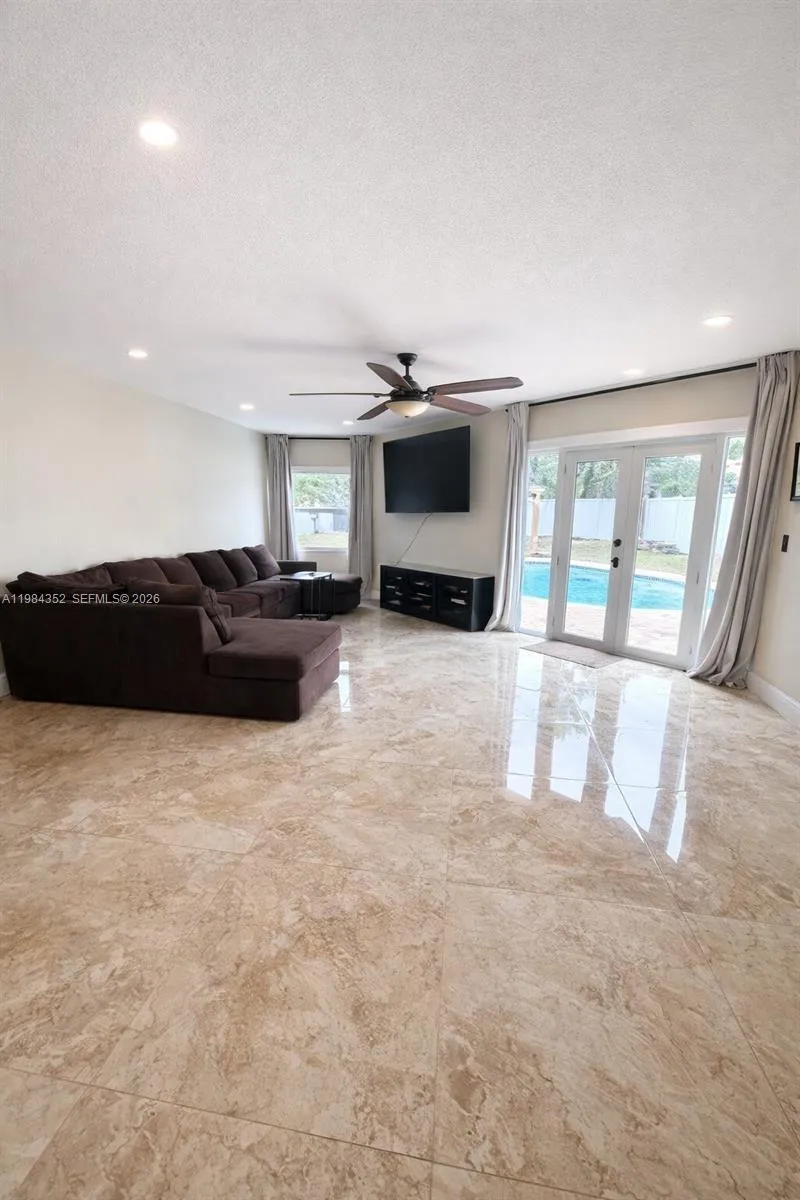 6527 Nw 2nd St, Margate, Florida 33063, Margate, Florida 33063, 4 Bedrooms Bedrooms, ,2 BathroomsBathrooms,Residential Lease,For Rent,6527 Nw 2nd St, Margate, Florida 33063,A11984352