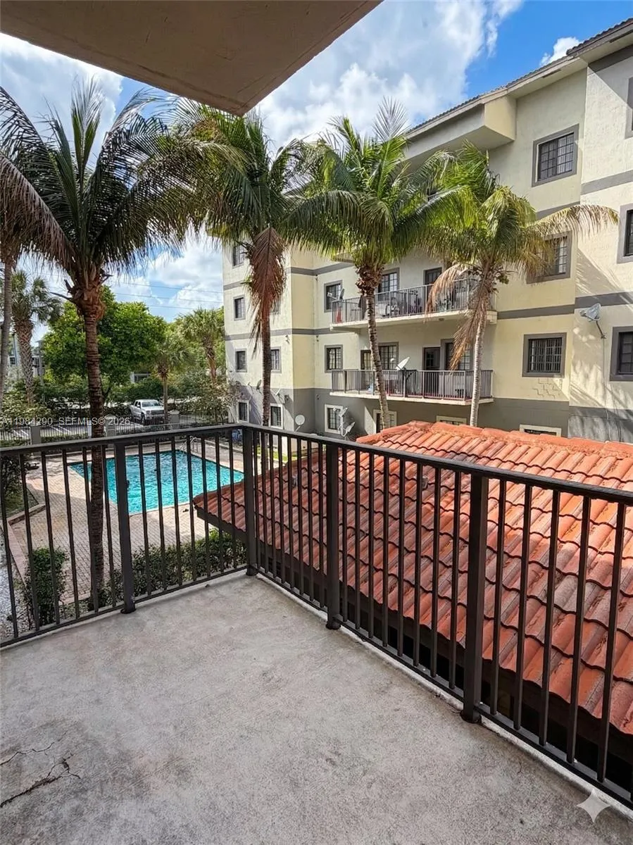 2801 Riverside Dr 204, Coral Springs, Florida 3306, Coral Springs, Florida 33065, 3 Bedrooms Bedrooms, ,2 BathroomsBathrooms,Residential Lease,For Rent,2801 Riverside Dr 204, Coral Springs, Florida 3306,A11984290