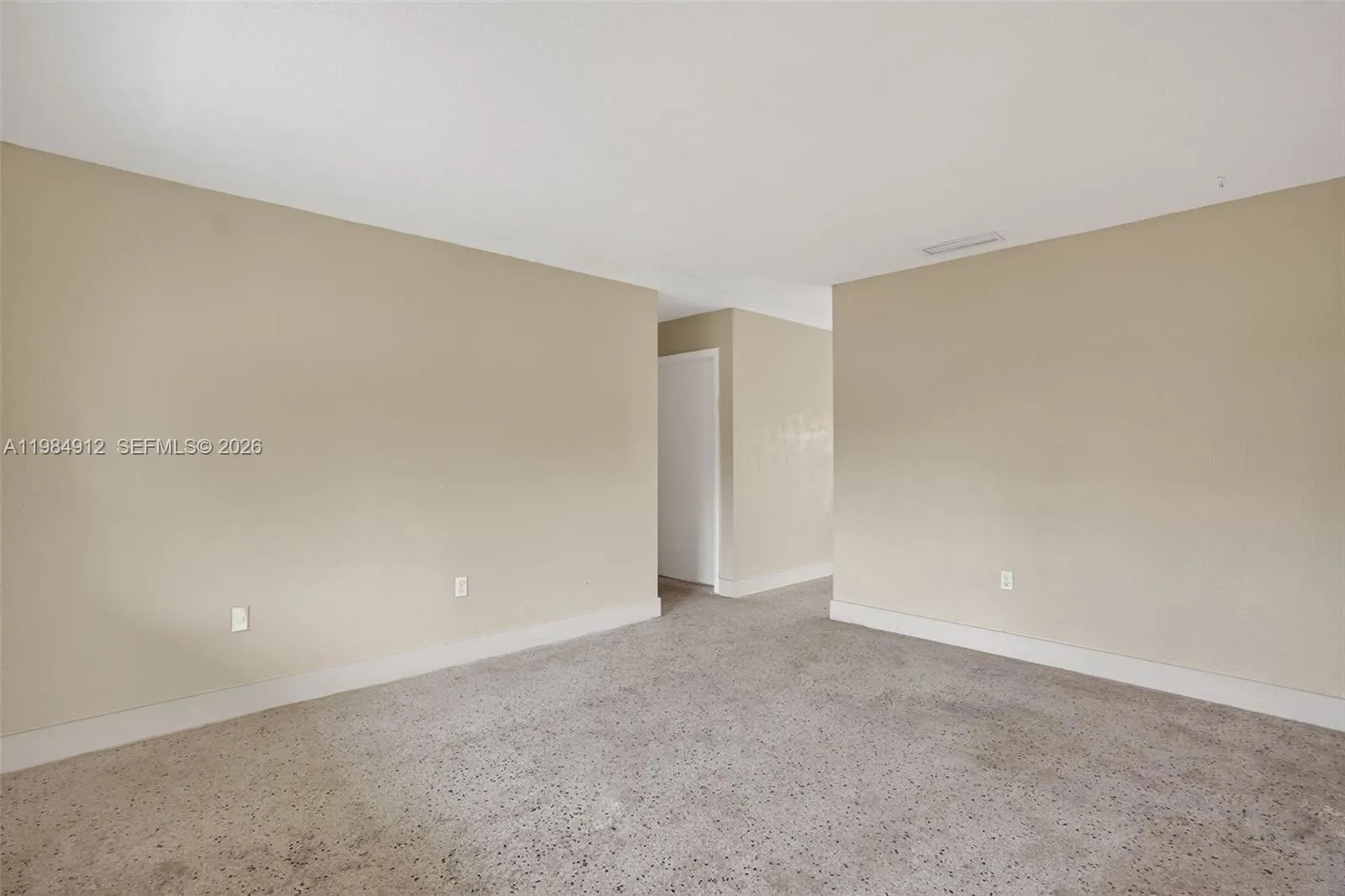 3900 Sw 67th Ave, Miami, Florida 33155, Miami, Florida 33155, 3 Bedrooms Bedrooms, ,2 BathroomsBathrooms,Residential,For Sale,3900 Sw 67th Ave, Miami, Florida 33155,A11984912