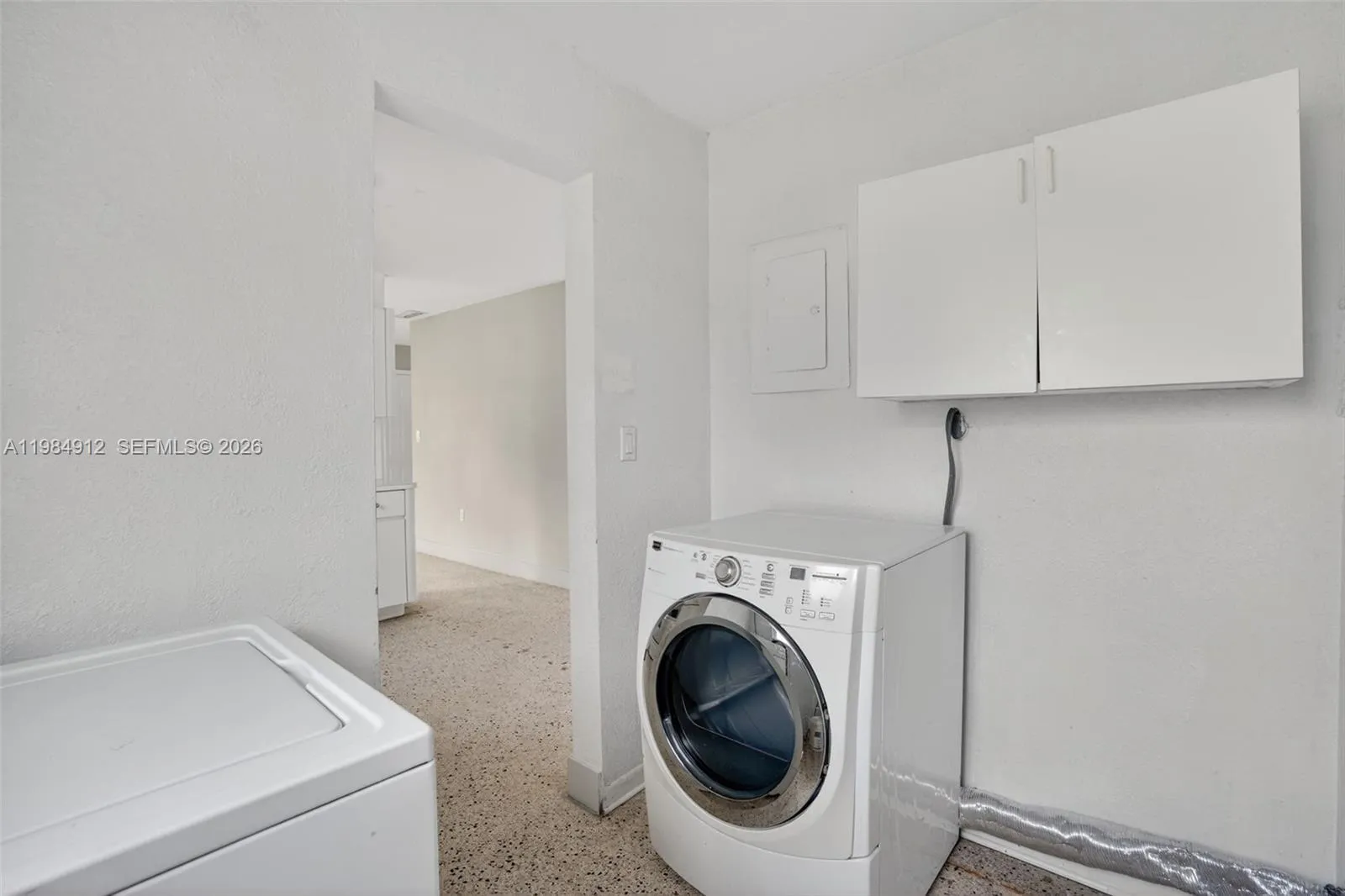 3900 Sw 67th Ave, Miami, Florida 33155, Miami, Florida 33155, 3 Bedrooms Bedrooms, ,2 BathroomsBathrooms,Residential,For Sale,3900 Sw 67th Ave, Miami, Florida 33155,A11984912