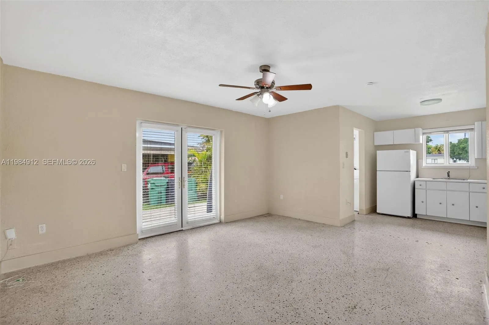 3900 Sw 67th Ave, Miami, Florida 33155, Miami, Florida 33155, 3 Bedrooms Bedrooms, ,2 BathroomsBathrooms,Residential,For Sale,3900 Sw 67th Ave, Miami, Florida 33155,A11984912