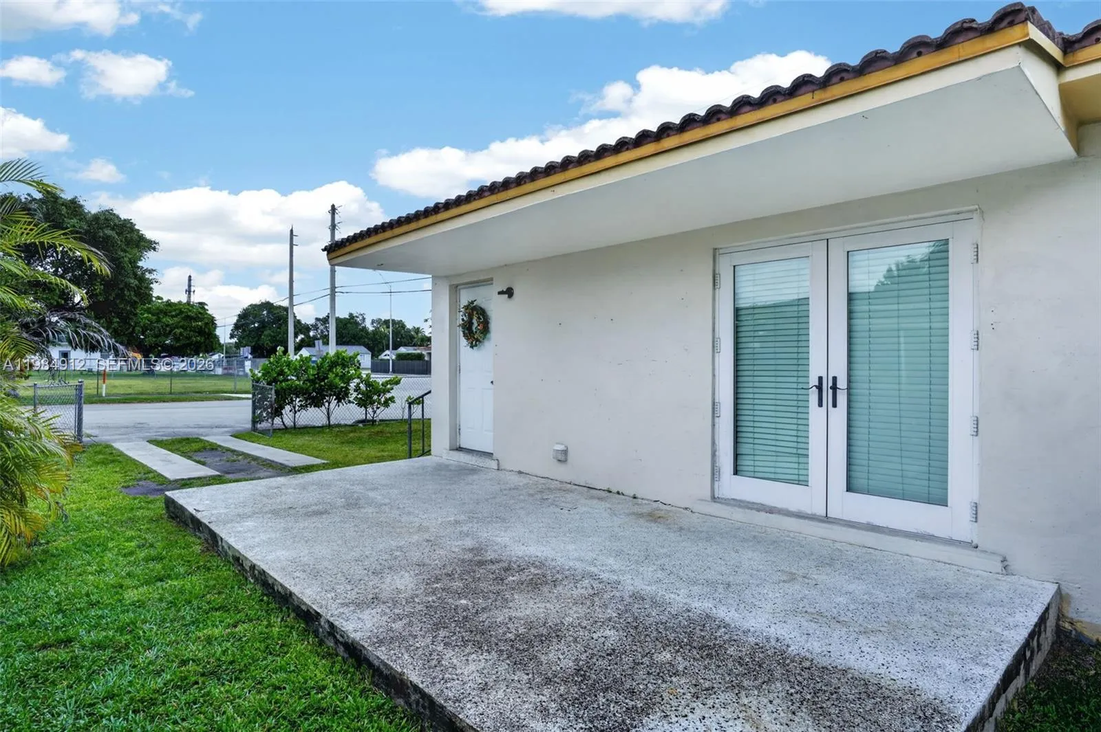 3900 Sw 67th Ave, Miami, Florida 33155, Miami, Florida 33155, 3 Bedrooms Bedrooms, ,2 BathroomsBathrooms,Residential,For Sale,3900 Sw 67th Ave, Miami, Florida 33155,A11984912