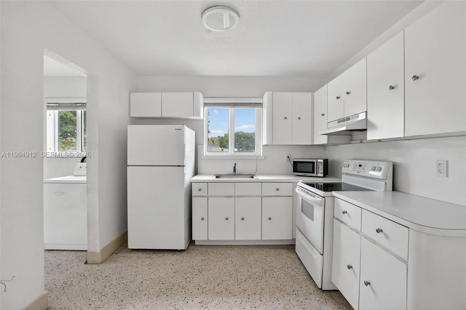 3900 Sw 67th Ave, Miami, Florida 33155, Miami, Florida 33155, 3 Bedrooms Bedrooms, ,2 BathroomsBathrooms,Residential,For Sale,3900 Sw 67th Ave, Miami, Florida 33155,A11984912