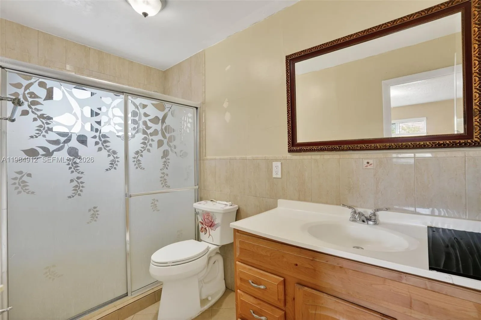 3900 Sw 67th Ave, Miami, Florida 33155, Miami, Florida 33155, 3 Bedrooms Bedrooms, ,2 BathroomsBathrooms,Residential,For Sale,3900 Sw 67th Ave, Miami, Florida 33155,A11984912