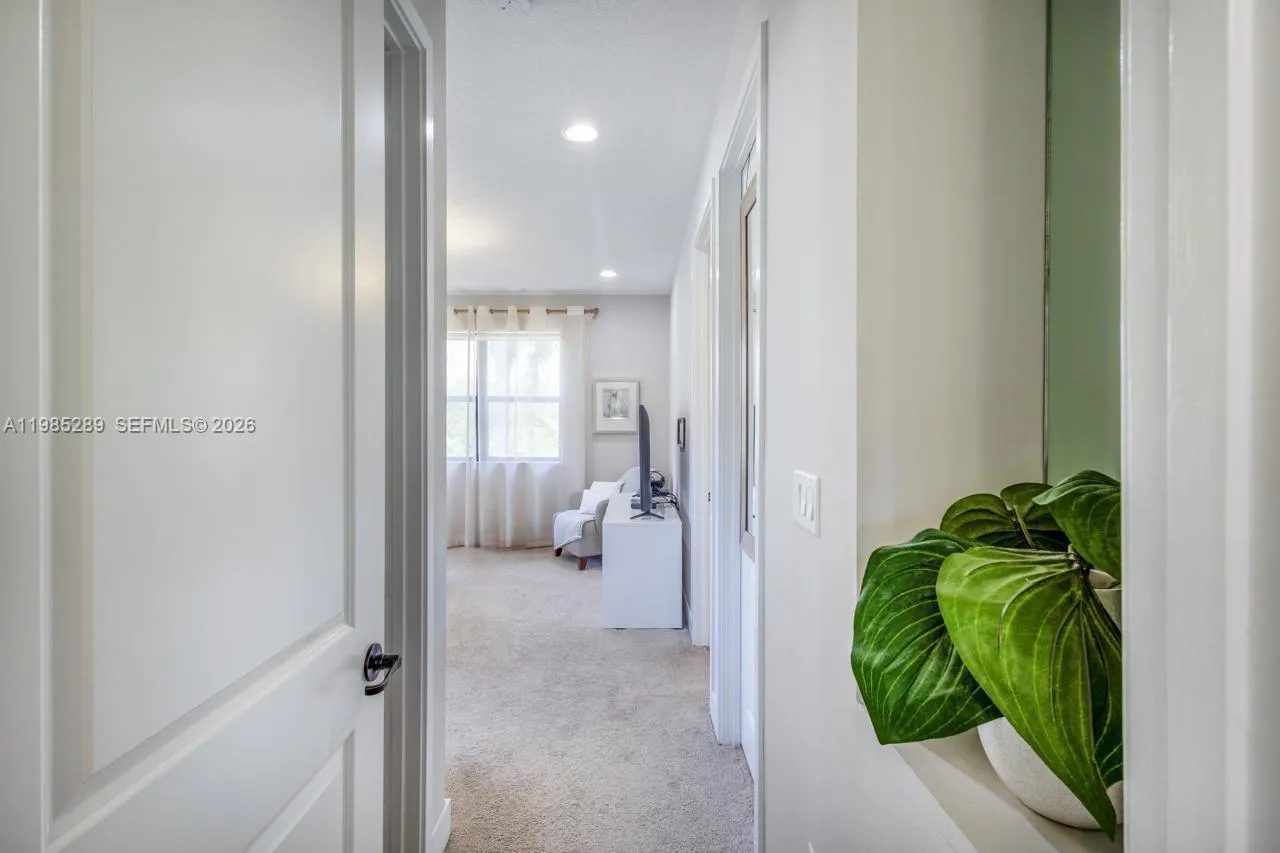 9602 W 35th Ln 0, Hialeah, Florida 33018, Hialeah, Florida 33018, 4 Bedrooms Bedrooms, ,3 BathroomsBathrooms,Residential Lease,For Rent,9602 W 35th Ln 0, Hialeah, Florida 33018,A11985289