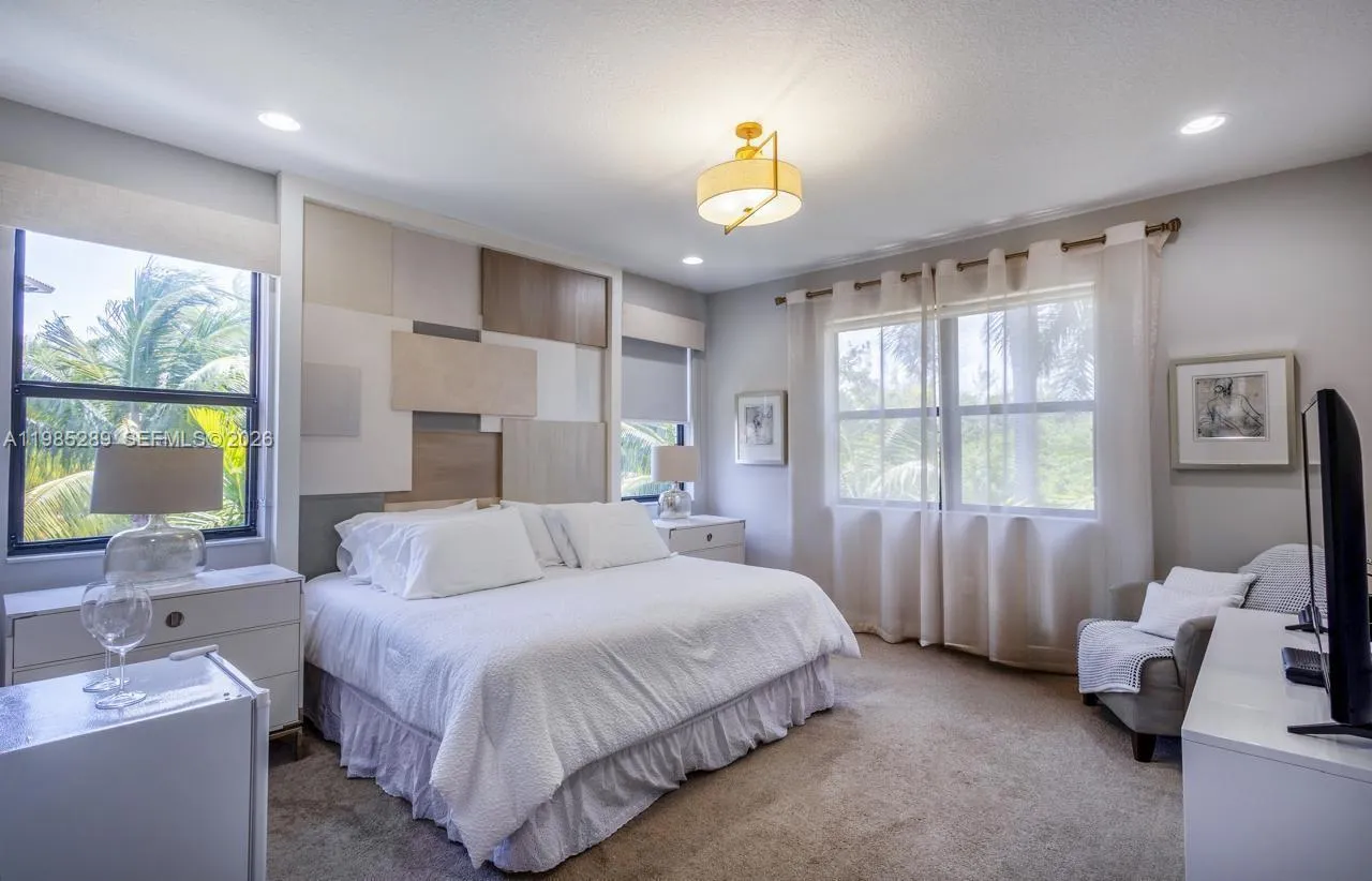 9602 W 35th Ln 0, Hialeah, Florida 33018, Hialeah, Florida 33018, 4 Bedrooms Bedrooms, ,3 BathroomsBathrooms,Residential Lease,For Rent,9602 W 35th Ln 0, Hialeah, Florida 33018,A11985289