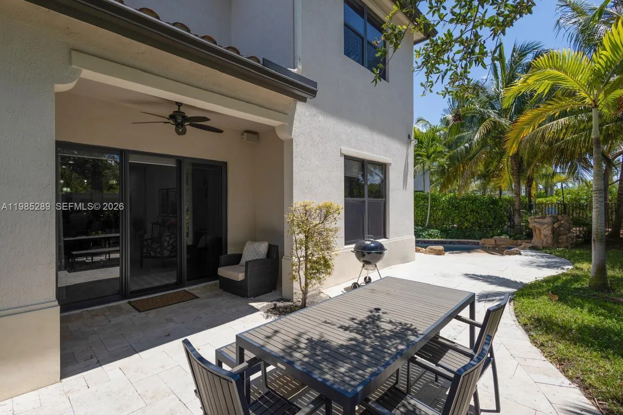 9602 W 35th Ln 0, Hialeah, Florida 33018, Hialeah, Florida 33018, 4 Bedrooms Bedrooms, ,3 BathroomsBathrooms,Residential Lease,For Rent,9602 W 35th Ln 0, Hialeah, Florida 33018,A11985289