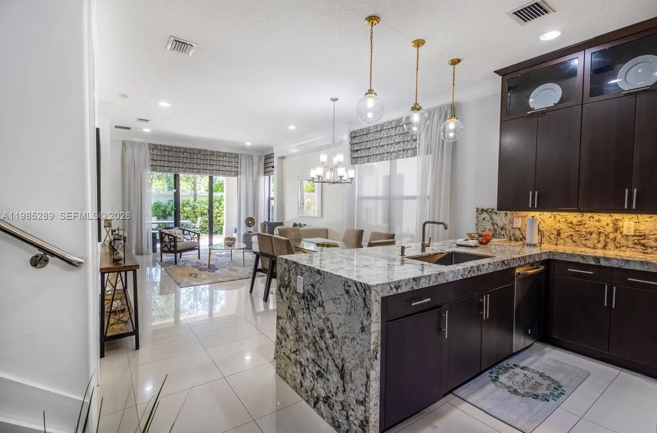 9602 W 35th Ln 0, Hialeah, Florida 33018, Hialeah, Florida 33018, 4 Bedrooms Bedrooms, ,3 BathroomsBathrooms,Residential Lease,For Rent,9602 W 35th Ln 0, Hialeah, Florida 33018,A11985289