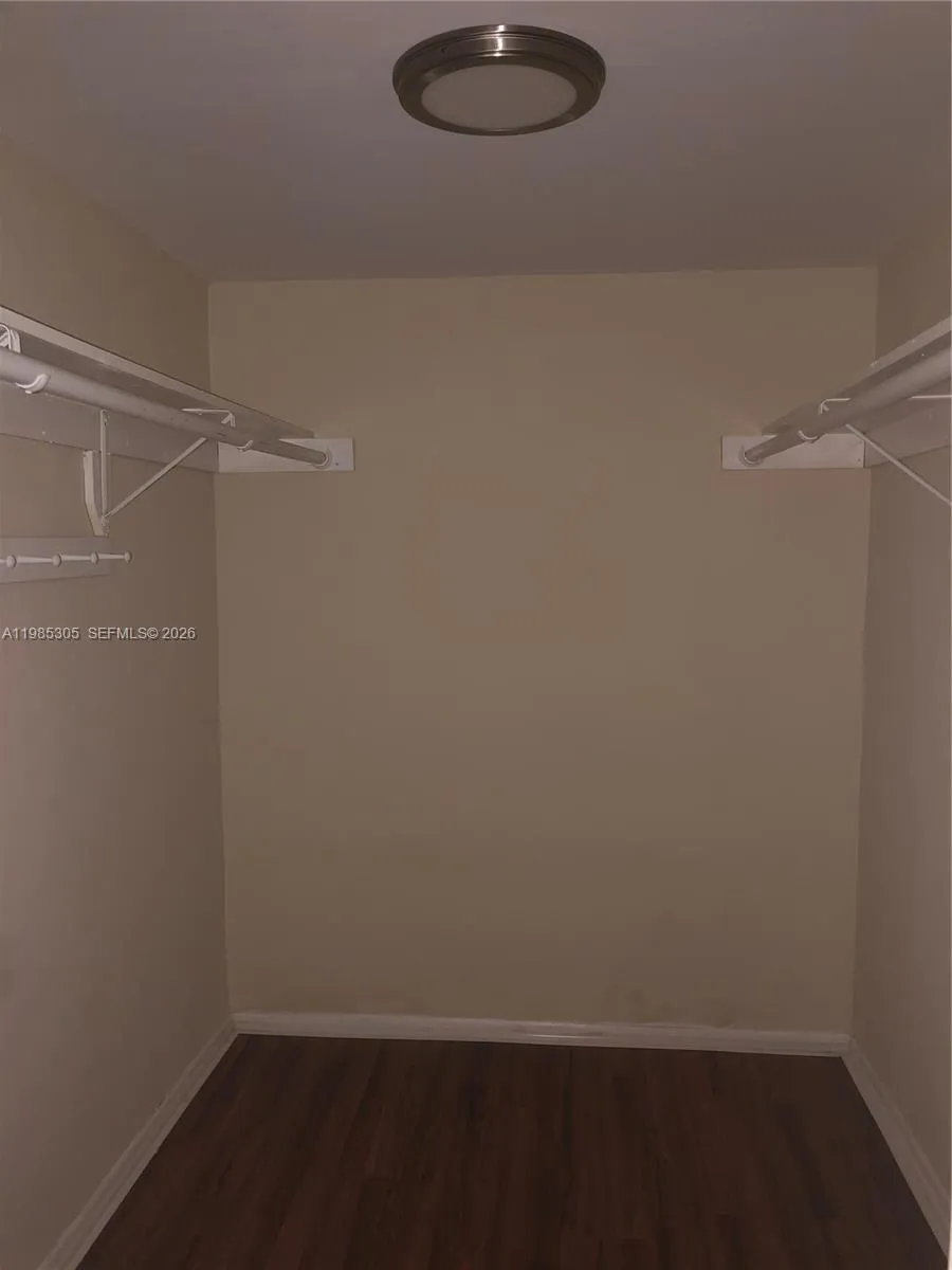 9467 Sw 76th St Q3, Miami, Florida 33173, Miami, Florida 33173, 1 Bedroom Bedrooms, ,1 BathroomBathrooms,Residential Lease,For Rent,9467 Sw 76th St Q3, Miami, Florida 33173,A11985305