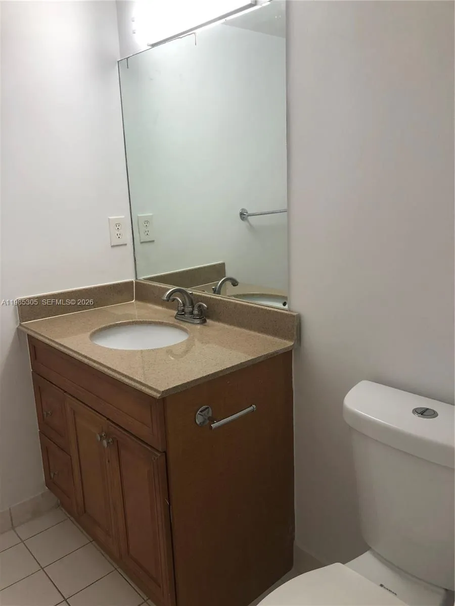 9467 Sw 76th St Q3, Miami, Florida 33173, Miami, Florida 33173, 1 Bedroom Bedrooms, ,1 BathroomBathrooms,Residential Lease,For Rent,9467 Sw 76th St Q3, Miami, Florida 33173,A11985305