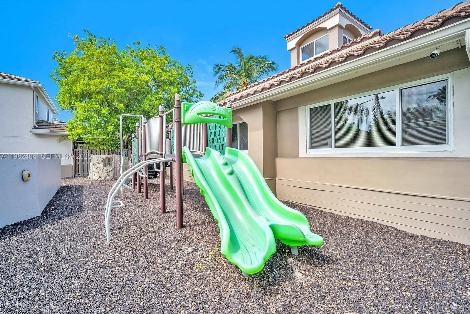 2640 N Rampart Way N, Cooper City, Florida 33026, Cooper City, Florida 33026, 3 Bedrooms Bedrooms, ,2 BathroomsBathrooms,Residential,For Sale,2640 N Rampart Way N, Cooper City, Florida 33026,A11982404