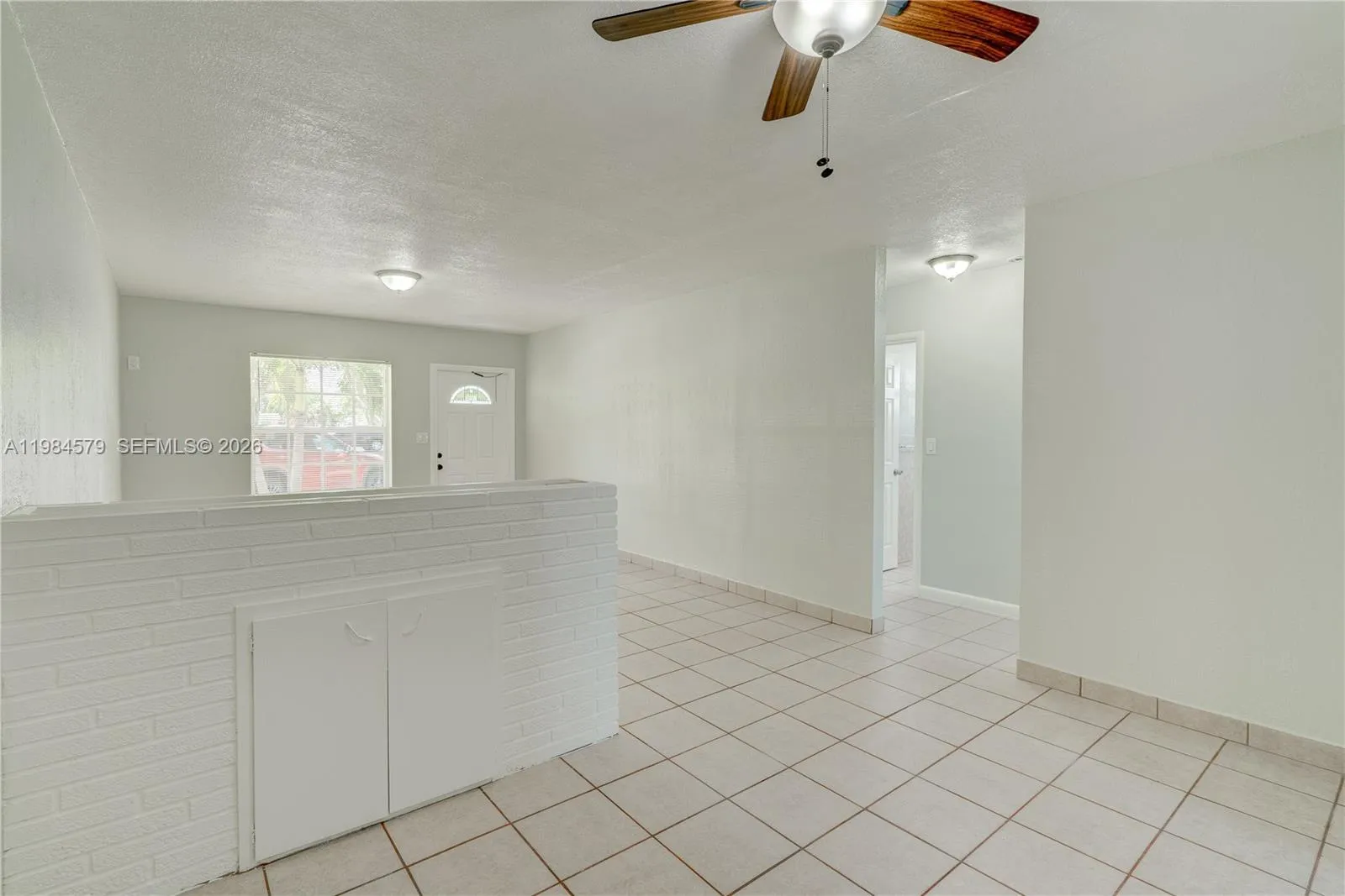201 Sw 9th Ave 1-3, Hallandale Beach, Florida 3300, Hallandale Beach, Florida 33009, 2 Bedrooms Bedrooms, ,1 BathroomBathrooms,Residential Lease,For Rent,201 Sw 9th Ave 1-3, Hallandale Beach, Florida 3300,A11984579