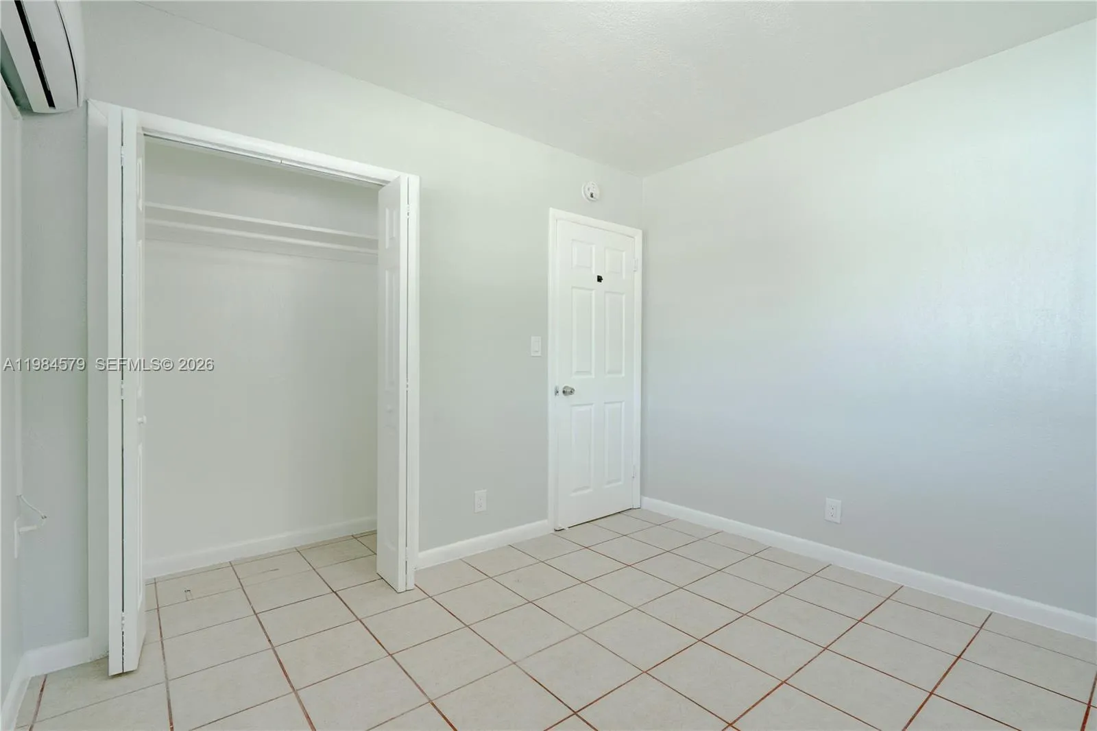 201 Sw 9th Ave 1-3, Hallandale Beach, Florida 3300, Hallandale Beach, Florida 33009, 2 Bedrooms Bedrooms, ,1 BathroomBathrooms,Residential Lease,For Rent,201 Sw 9th Ave 1-3, Hallandale Beach, Florida 3300,A11984579