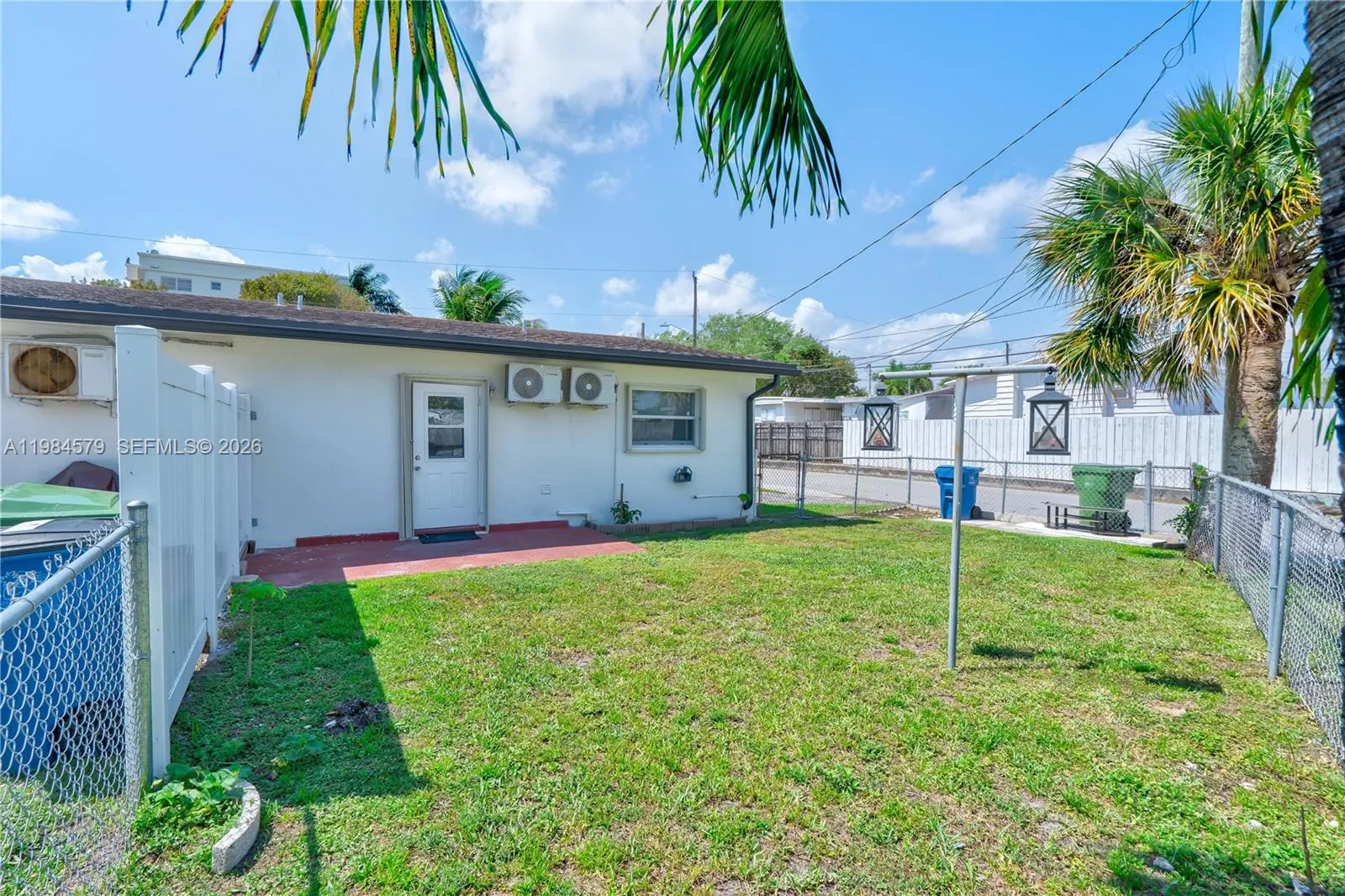 201 Sw 9th Ave 1-3, Hallandale Beach, Florida 3300, Hallandale Beach, Florida 33009, 2 Bedrooms Bedrooms, ,1 BathroomBathrooms,Residential Lease,For Rent,201 Sw 9th Ave 1-3, Hallandale Beach, Florida 3300,A11984579