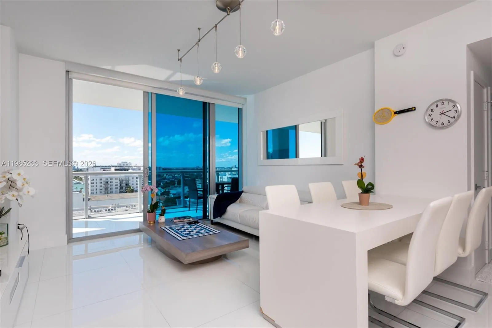 6799 Collins Ave 906, Miami Beach, Florida 33141, Miami Beach, Florida 33141, 2 Bedrooms Bedrooms, ,2 BathroomsBathrooms,Residential Lease,For Rent,6799 Collins Ave 906, Miami Beach, Florida 33141,A11985233
