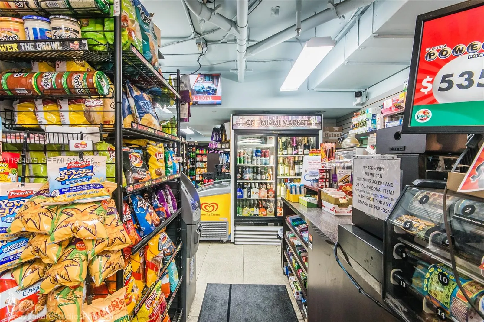 325 S Biscayne Blvd 1220, Miami, Florida 33131, Miami, Florida 33131, ,1 BathroomBathrooms,Residential Lease,For Rent,325 S Biscayne Blvd 1220, Miami, Florida 33131,A11981075