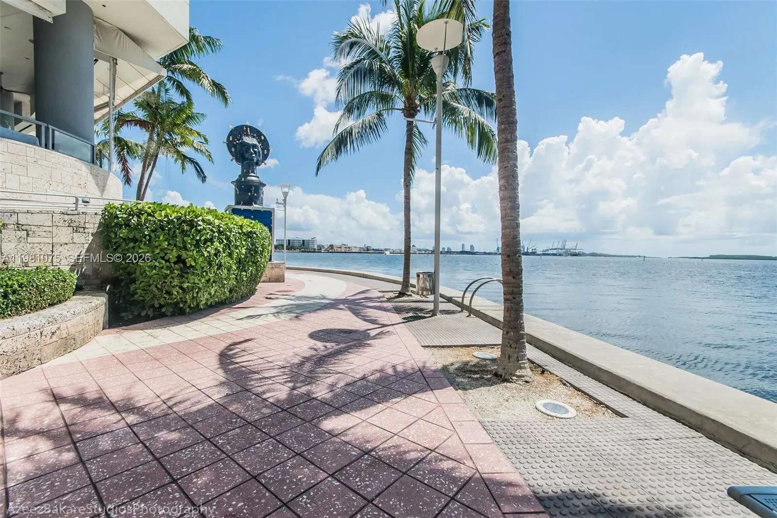 325 S Biscayne Blvd 1220, Miami, Florida 33131, Miami, Florida 33131, ,1 BathroomBathrooms,Residential Lease,For Rent,325 S Biscayne Blvd 1220, Miami, Florida 33131,A11981075
