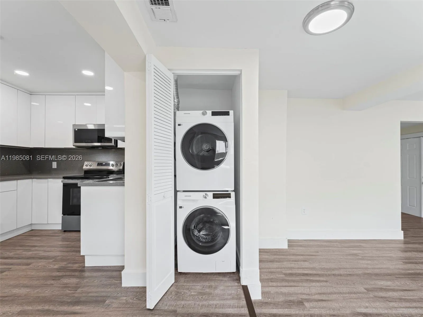 Private closet laundry