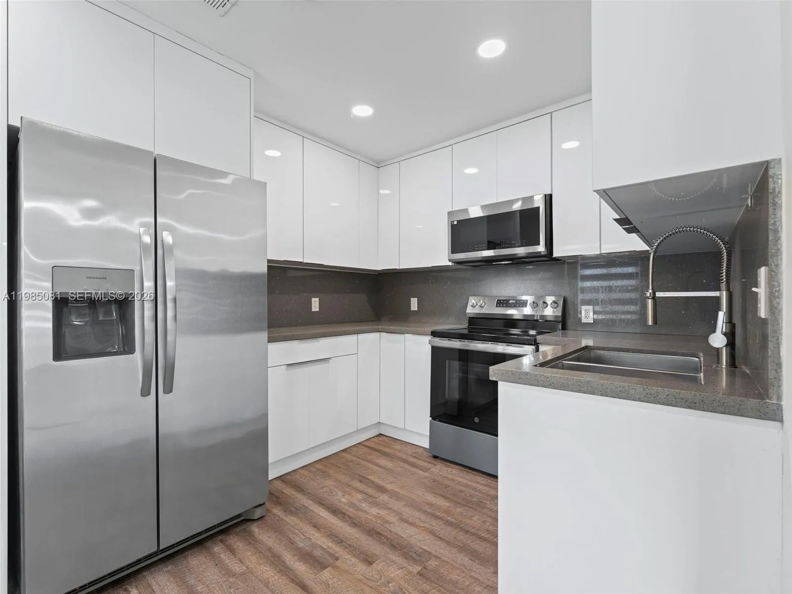 Miami, Florida 33155, 3 Bedrooms Bedrooms, ,2 BathroomsBathrooms,Residential Lease,For Rent,A11985081