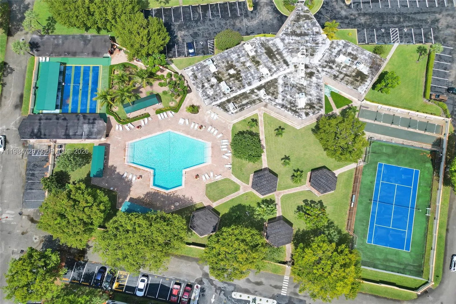 3940 Nw 42nd Ave 320, Lauderdale Lakes, Florida 33, Lauderdale Lakes, Florida 33319, 1 Bedroom Bedrooms, ,1 BathroomBathrooms,Residential,For Sale,3940 Nw 42nd Ave 320, Lauderdale Lakes, Florida 33,A11984729