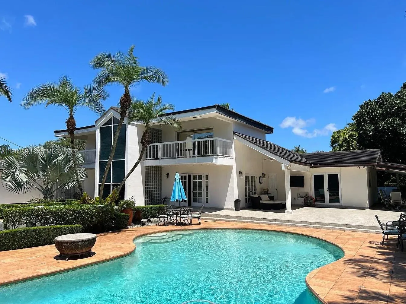 7550 Sw 82nd Ct, Miami, Florida 33143, Miami, Florida 33143, 6 Bedrooms Bedrooms, ,6 BathroomsBathrooms,Residential Lease,For Rent,7550 Sw 82nd Ct, Miami, Florida 33143,A11983891