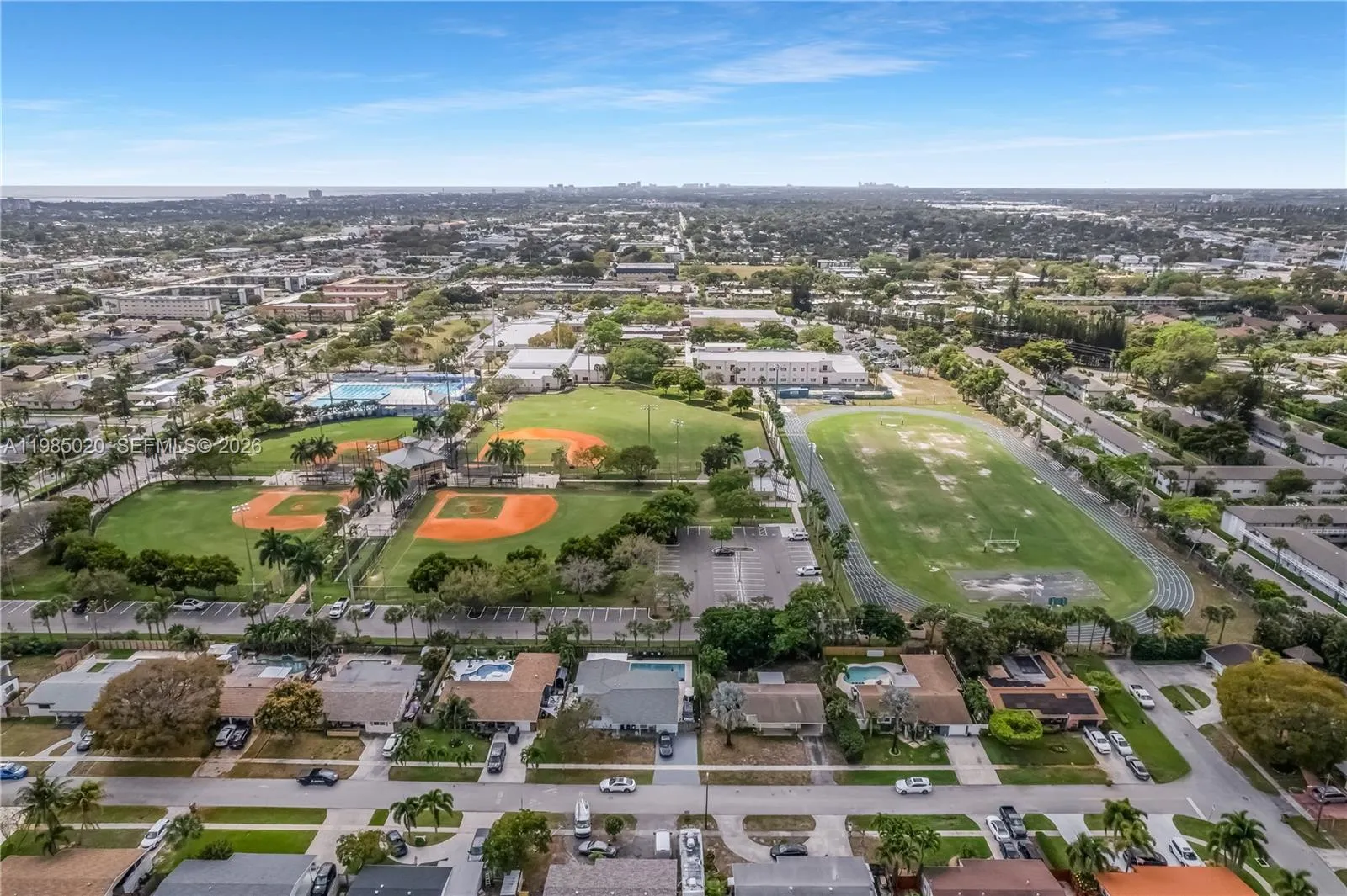 340 Se 4th St, Deerfield Beach, Florida 33441, Deerfield Beach, Florida 33441, 2 Bedrooms Bedrooms, ,1 BathroomBathrooms,Residential,For Sale,340 Se 4th St, Deerfield Beach, Florida 33441,A11985020