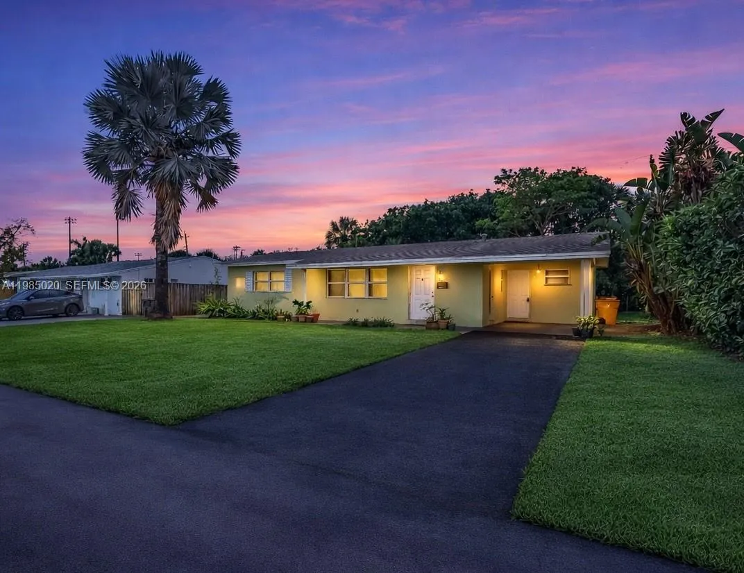 340 Se 4th St, Deerfield Beach, Florida 33441, Deerfield Beach, Florida 33441, 2 Bedrooms Bedrooms, ,1 BathroomBathrooms,Residential,For Sale,340 Se 4th St, Deerfield Beach, Florida 33441,A11985020