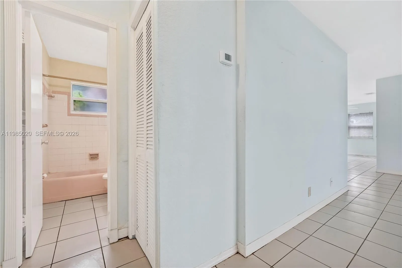 340 Se 4th St, Deerfield Beach, Florida 33441, Deerfield Beach, Florida 33441, 2 Bedrooms Bedrooms, ,1 BathroomBathrooms,Residential,For Sale,340 Se 4th St, Deerfield Beach, Florida 33441,A11985020