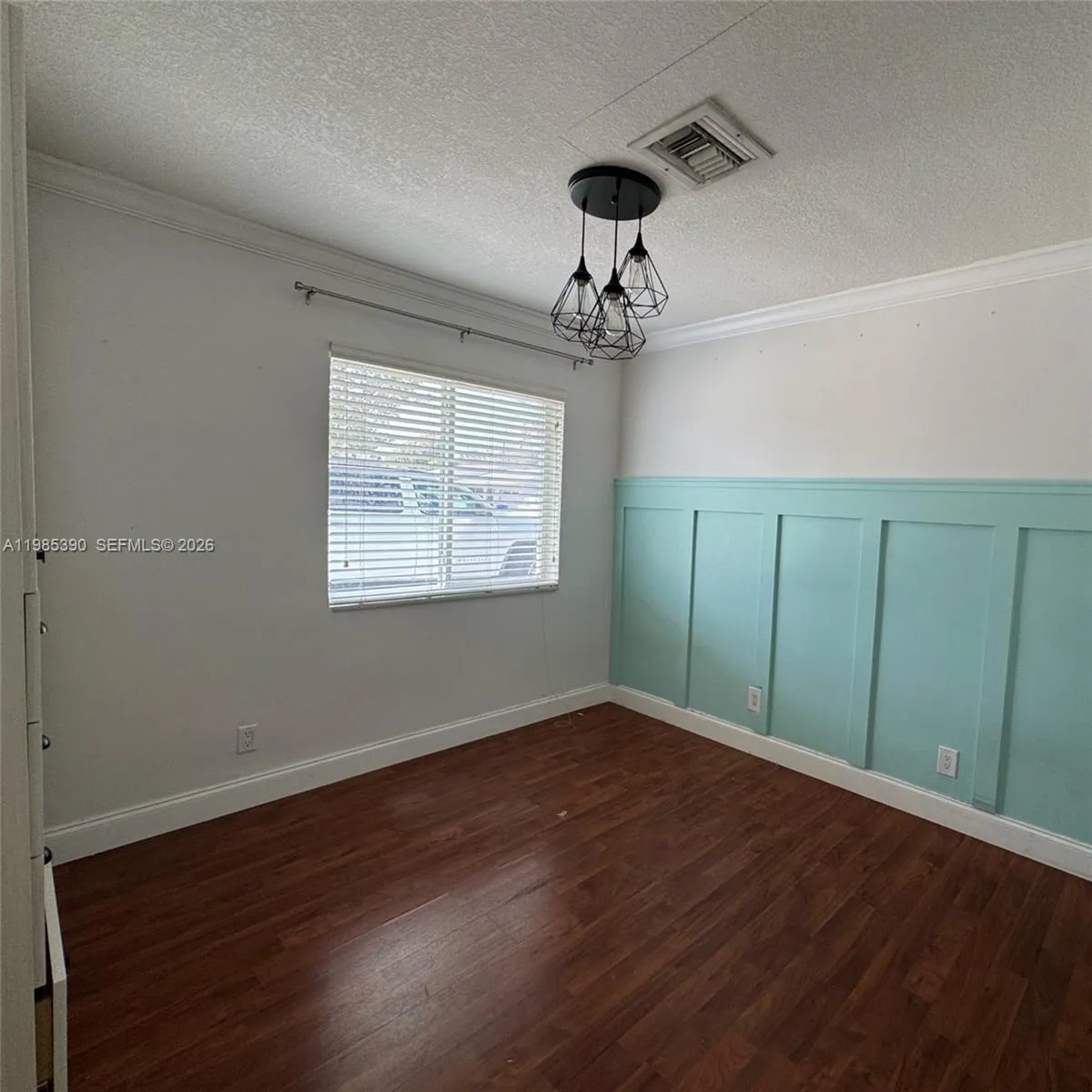 bedroom1